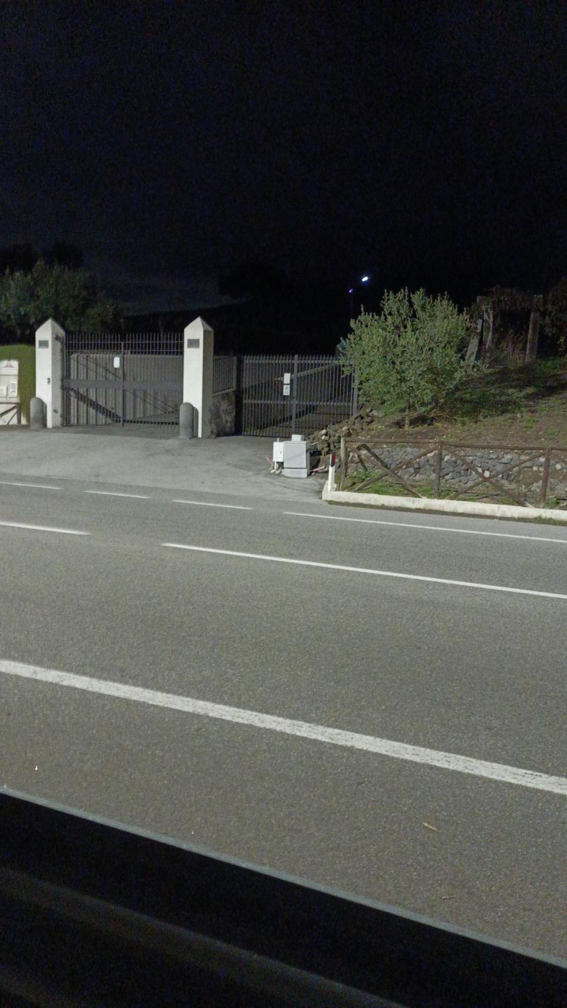 トレカーゼPietramiliareアパートメント エクステリア 写真